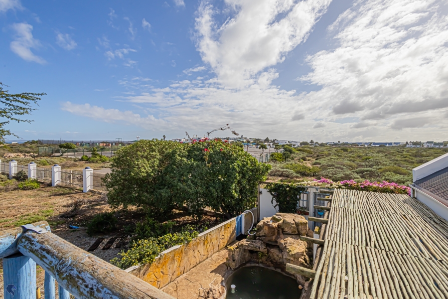 4 Bedroom Property for Sale in Blue Lagoon Western Cape